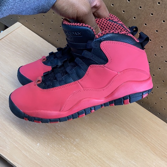 Air Jordan 10 Retro Fusion Red Women’s Size 6 Sneakers - Picture 9 of 12